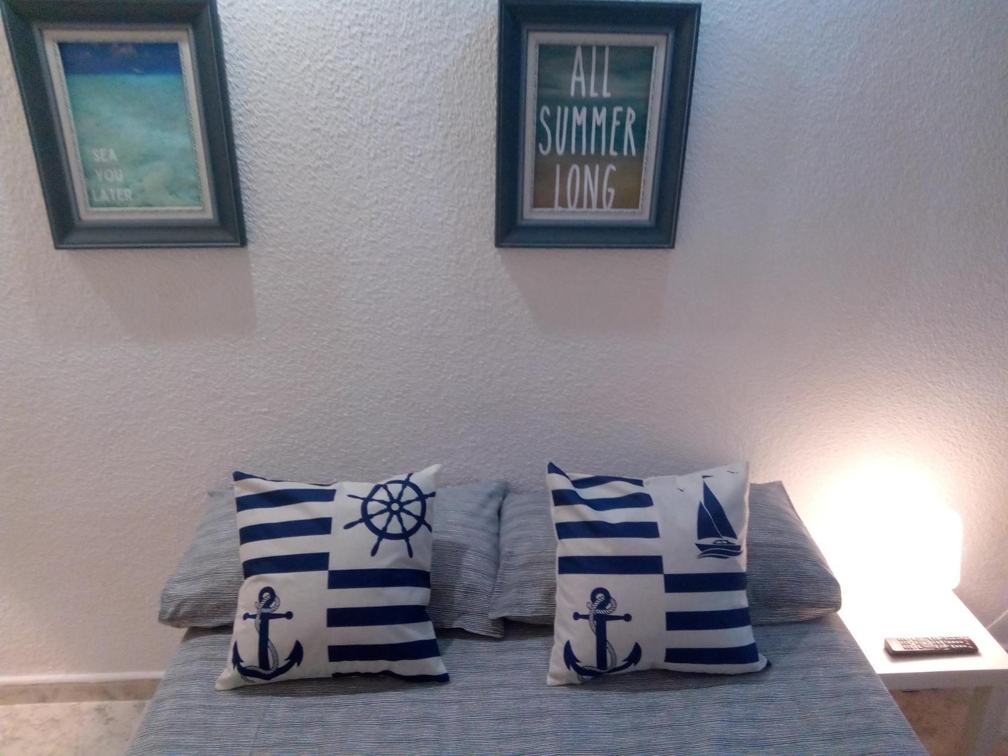Los Cisnes Beach Studio 100M Playa Apartment Беналмадена Екстериор снимка
